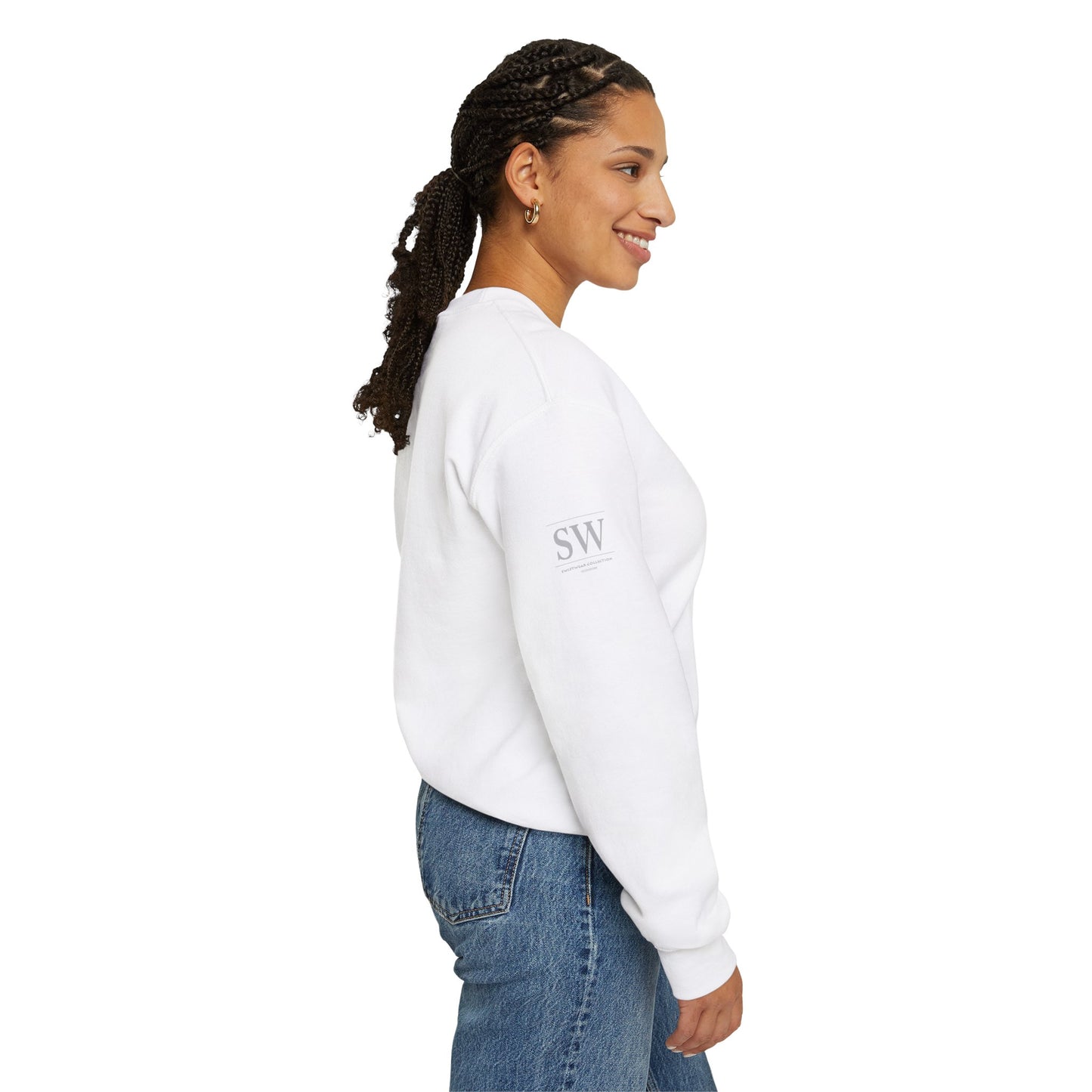 Swiftwear Retro B Wings Sweatshirt - Stylish Comfort for Everyday Wear